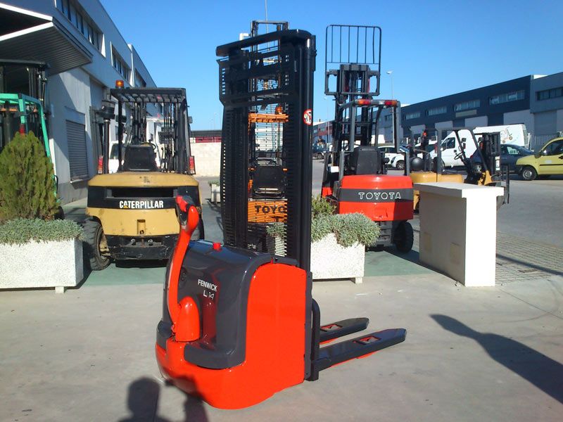 Caymsa y Servicios S.L. Alquiler de carretillas elevadoras en ​Bollullos de la Mitación​